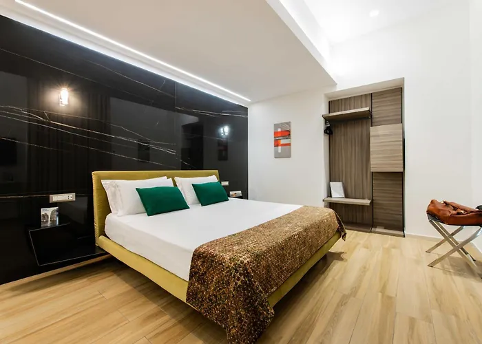 Municipio Luxury Suite Napoli